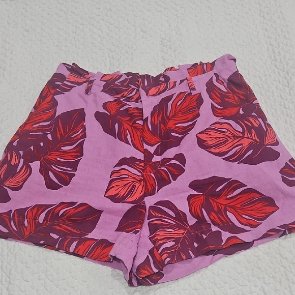 Sophia Vergara Pants - Tropical Leaf High Waist Women's Shorts - Purple and Red